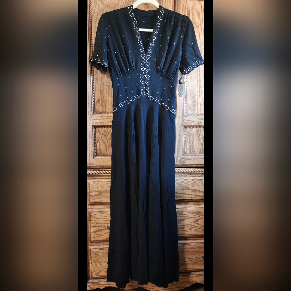 1930s -40s Vintage Rayon Crepe Gown - Picture 11 of 14